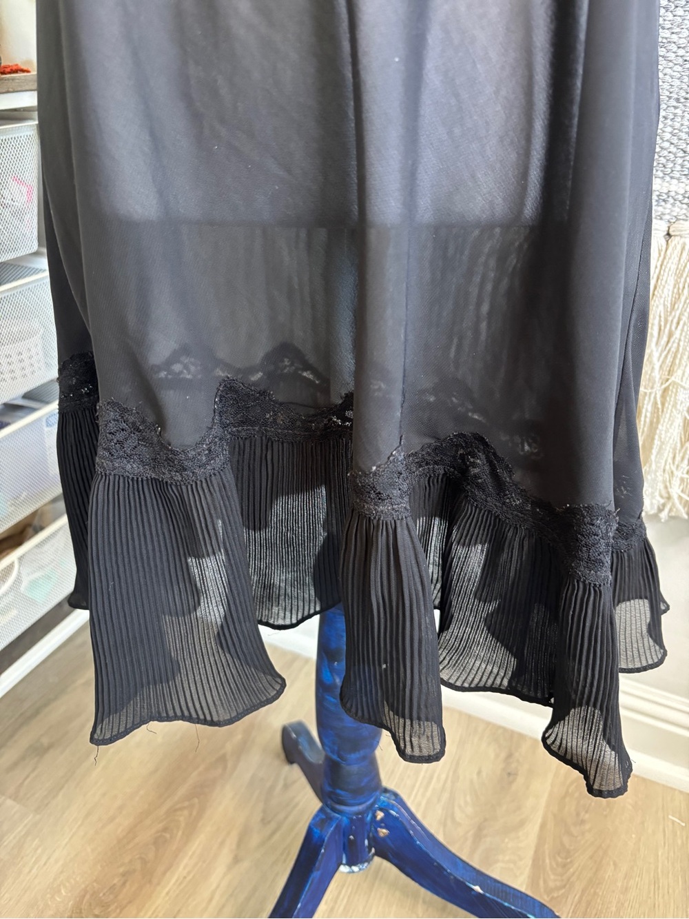 Vintage Black Lace Trim Chemise Slip - Picture 3 of 7